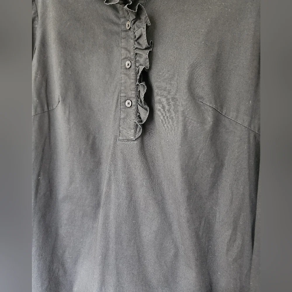 TORY BURCH black ruffle, button up blouse, size 6